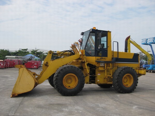 KOMATSU WA 300-1 uszczelka głowicy